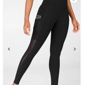 Fabletics High Waisted Mesh Pocket Leggings